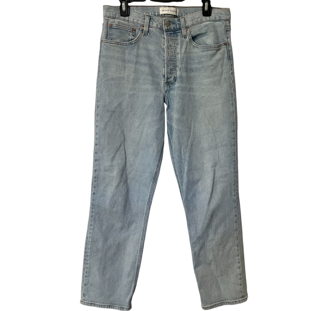 Aritzia Denim Forum Arlo High Rise Straight Button fly Jeans in Blue Size 32